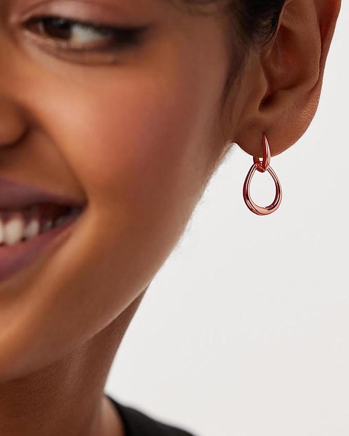 Goutte Élégante en Or Rose Femmes Parfaites