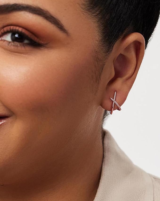 Élégance Croisée en Or Rose Femmes Parfaites