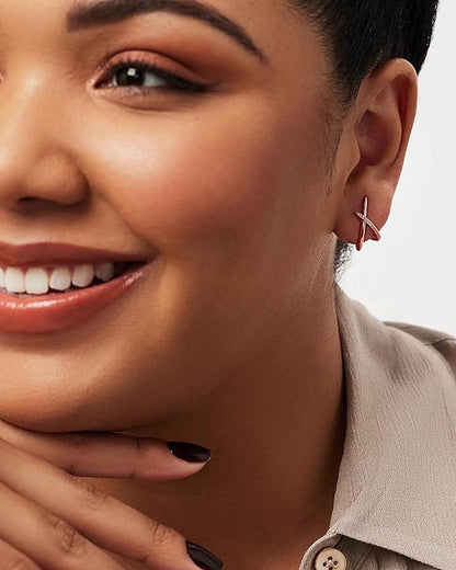 Élégance Croisée en Or Rose Femmes Parfaites