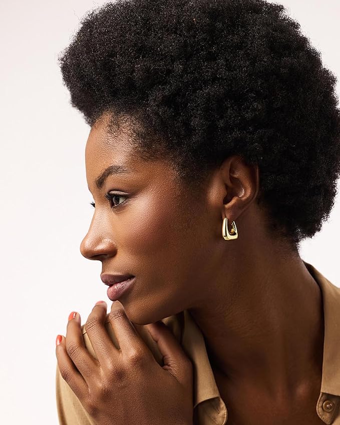 Curve Triangle Or Femmes Parfaites