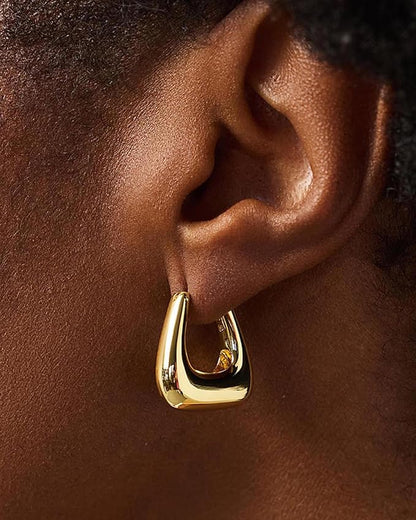 Curve Triangle Or Femmes Parfaites