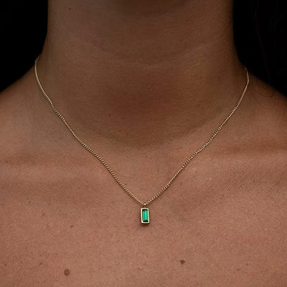 Collier Émeraude Doré Femmes Parfaites