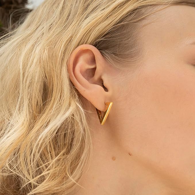 Boucles d’Oreilles V Doré Femmes Parfaites
